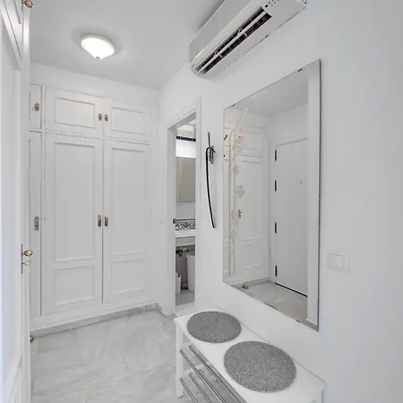 Apartment Dona Carlota Living